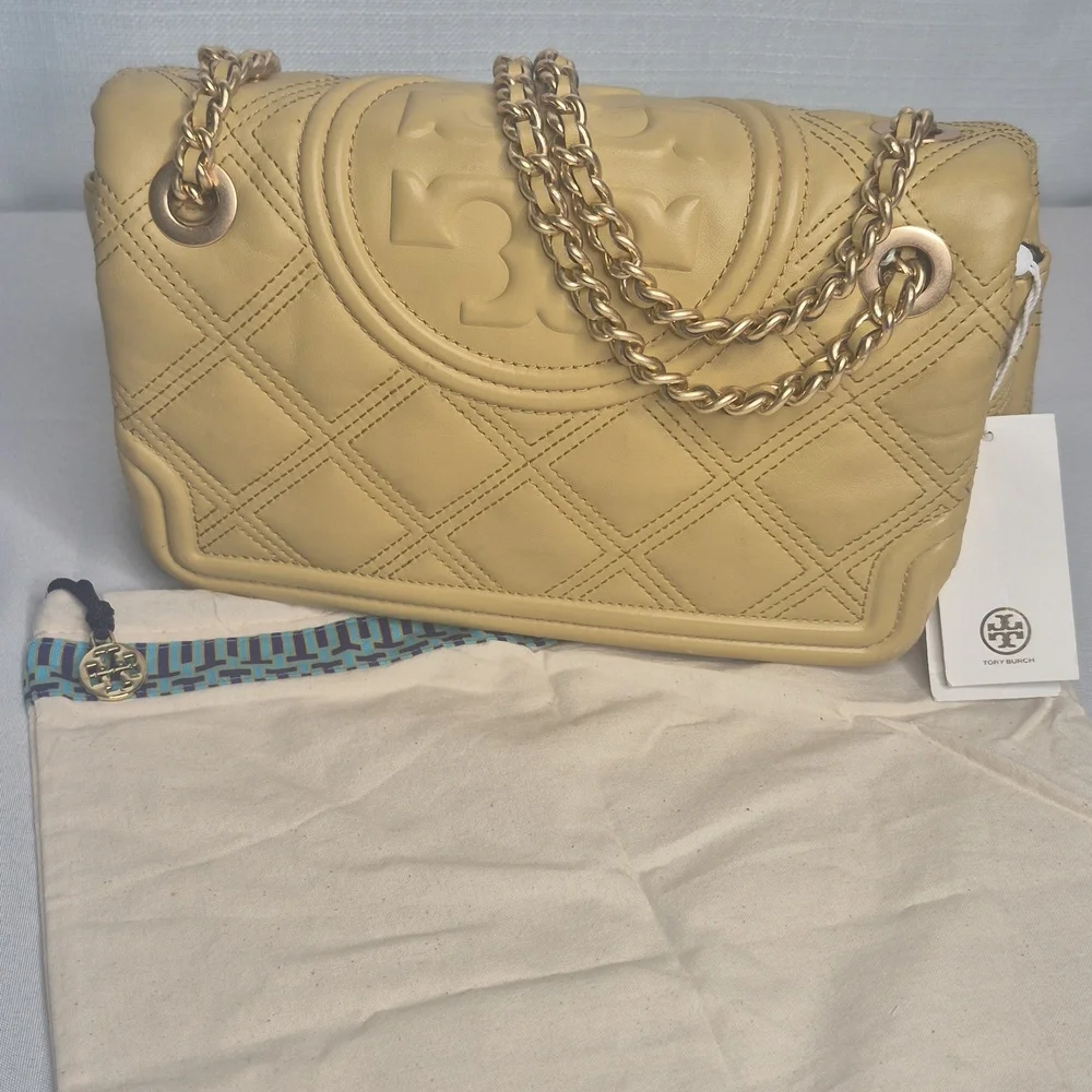 Tory Burch nwt tory